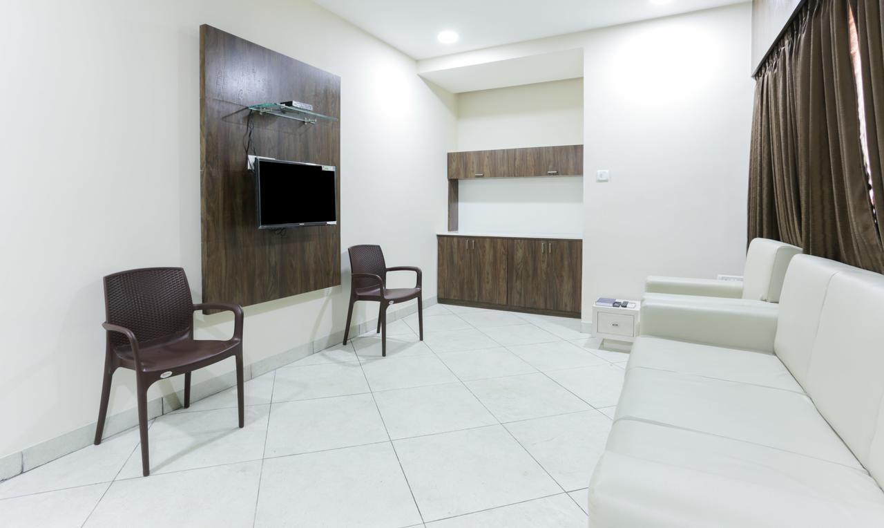Treebo Trend Grace Residency Hotel Chennai Exterior photo
